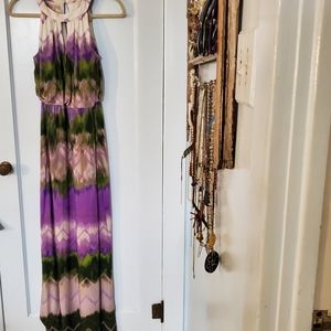 Maxi Peephole dress